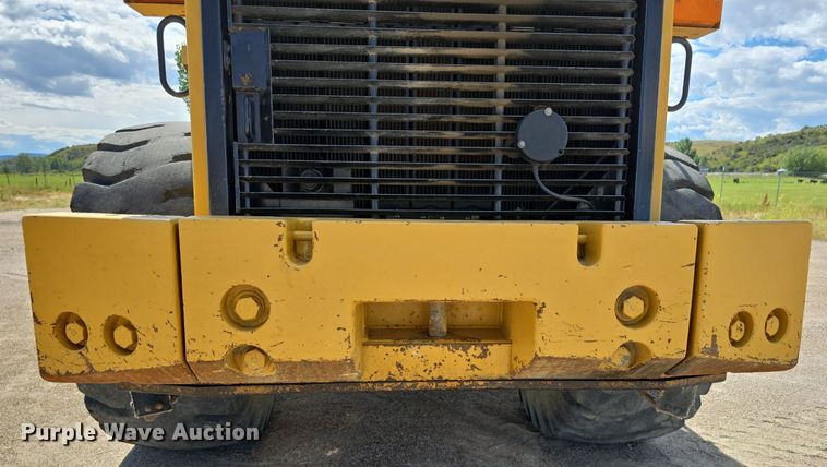 image for item EG9839 1990 Caterpillar 966F wheel loader
