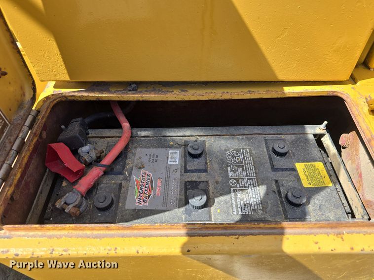 image for item EG9839 1990 Caterpillar 966F wheel loader