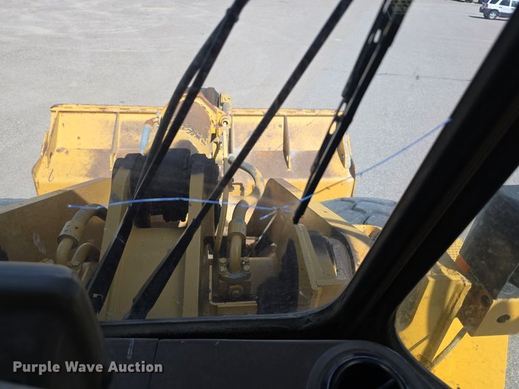 image for item EG9839 1990 Caterpillar 966F wheel loader