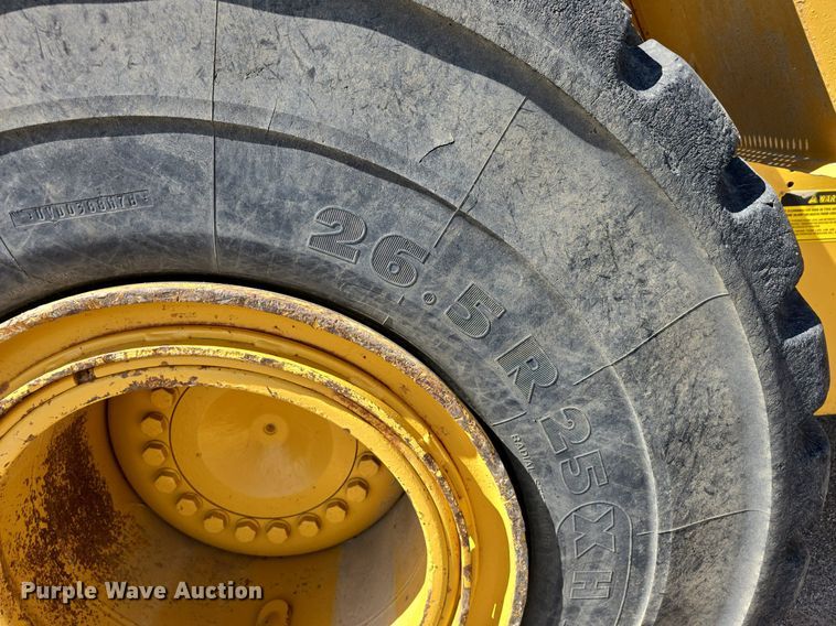 image for item EG9839 1990 Caterpillar 966F wheel loader