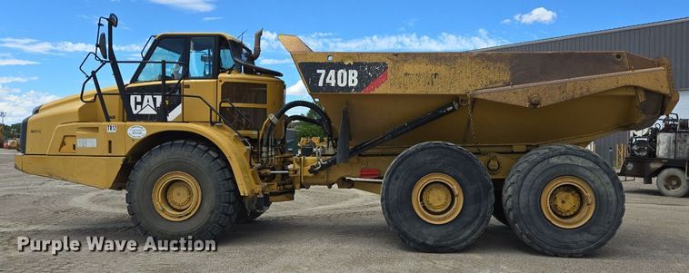 image for item EG9840 2012 Caterpillar 740B haul truck