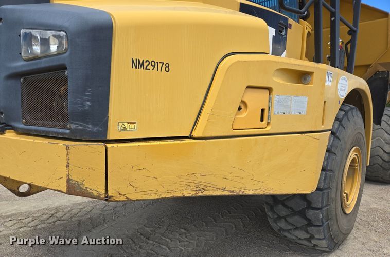 image for item EG9840 2012 Caterpillar 740B haul truck