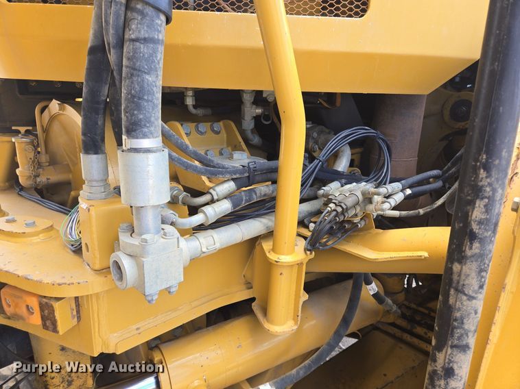 image for item EG9840 2012 Caterpillar 740B haul truck