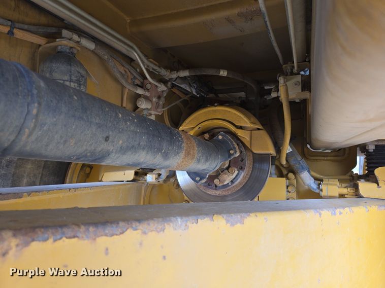 image for item EG9840 2012 Caterpillar 740B haul truck