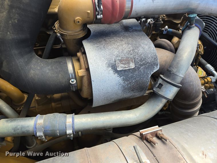 image for item EG9840 2012 Caterpillar 740B haul truck