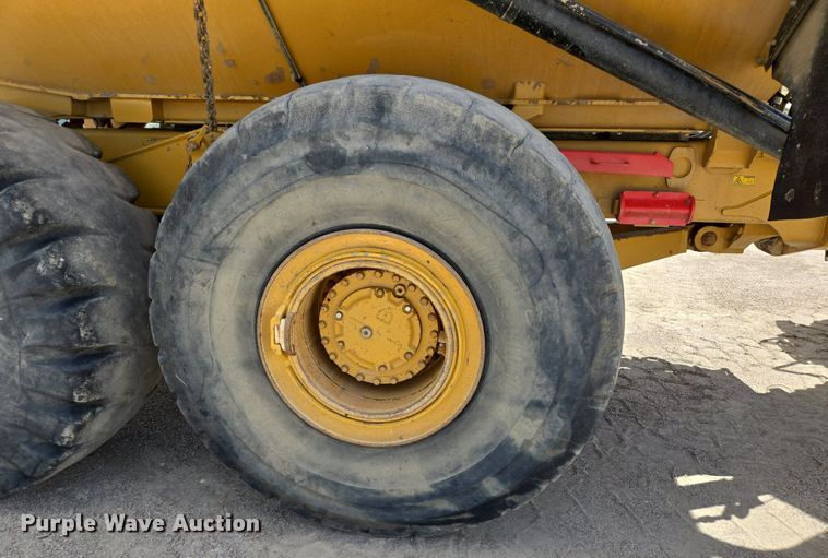 image for item EG9840 2012 Caterpillar 740B haul truck