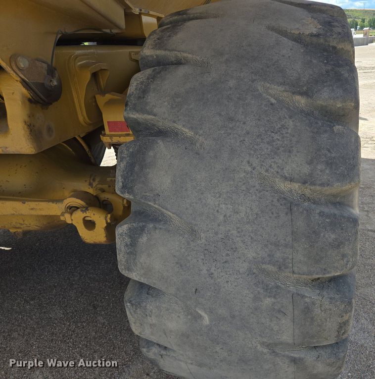 image for item EG9840 2012 Caterpillar 740B haul truck