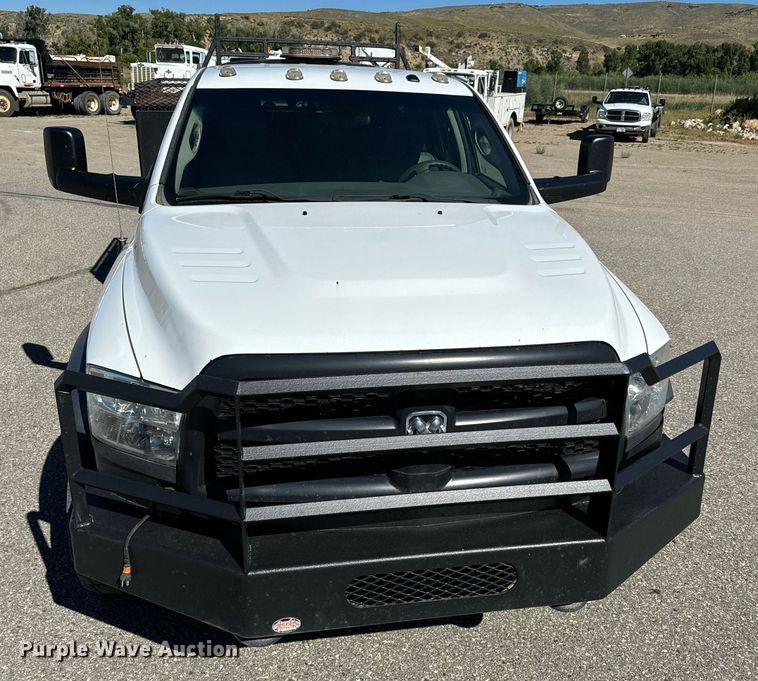 image for item EG9841 2016 Dodge Ram 4500 Crew Cab utility / service truck