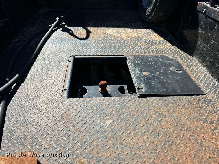 image for item EG9841 2016 Dodge Ram 4500 Crew Cab utility / service truck