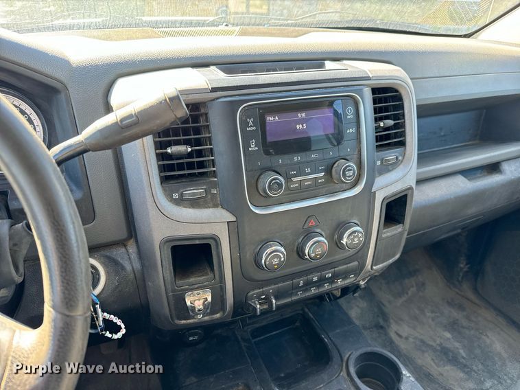 image for item EG9841 2016 Dodge Ram 4500 Crew Cab utility / service truck