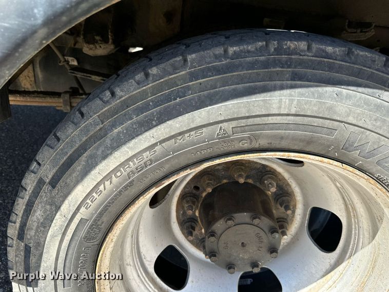 image for item EG9841 2016 Dodge Ram 4500 Crew Cab utility / service truck