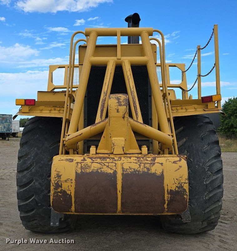 image for item EG9845 2004 Caterpillar 627G conventional scraper 