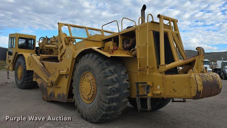 image for item EG9846 2004 Caterpillar 627G conventional scraper 