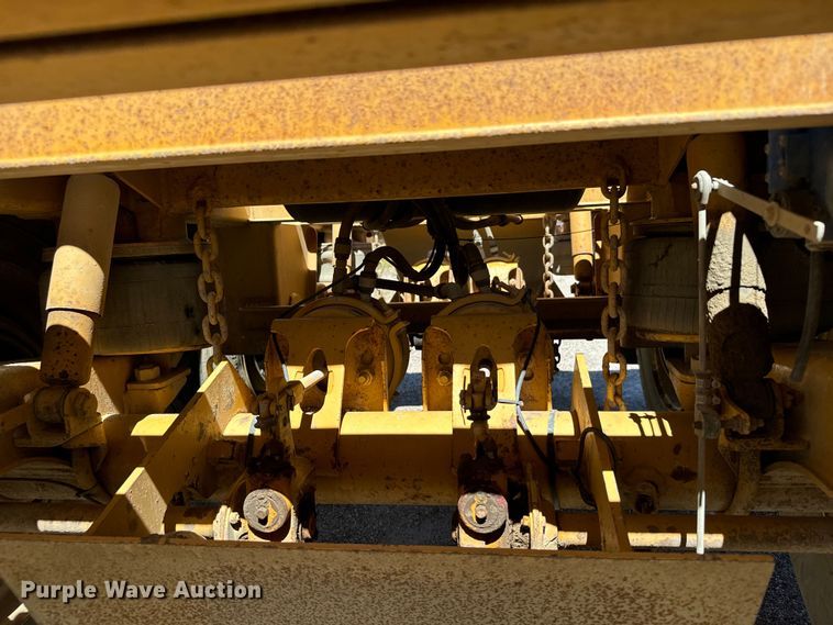 image for item EG9847 2014 Load King 2060-40-2 bottom dump trailer