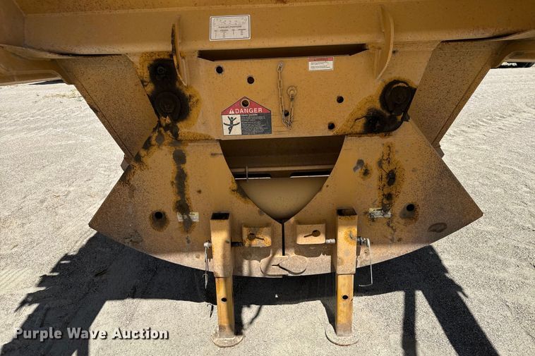 image for item EG9847 2014 Load King 2060-40-2 bottom dump trailer