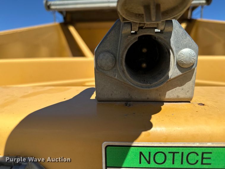 image for item EG9847 2014 Load King 2060-40-2 bottom dump trailer