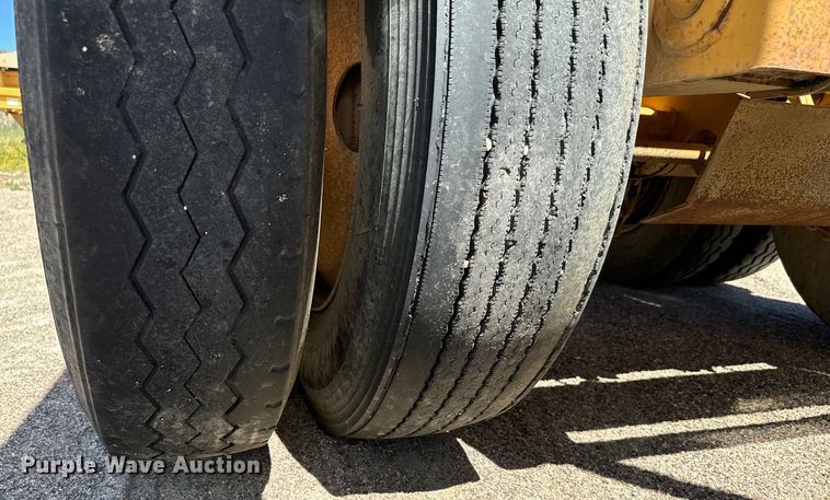 image for item EG9847 2014 Load King 2060-40-2 bottom dump trailer