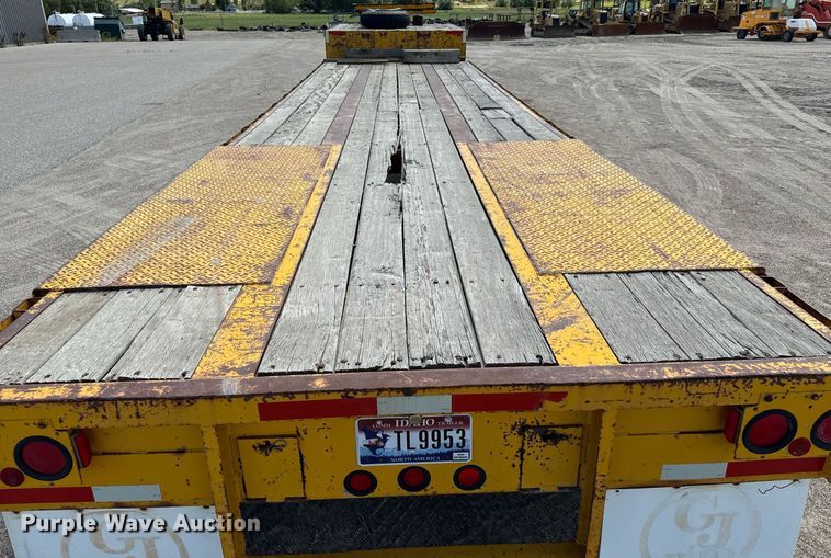 image for item EG9849 1981 General Float drop deck equipment trailer