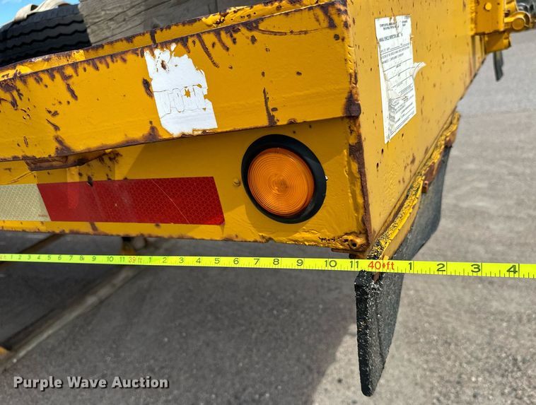 image for item EG9849 1981 General Float drop deck equipment trailer