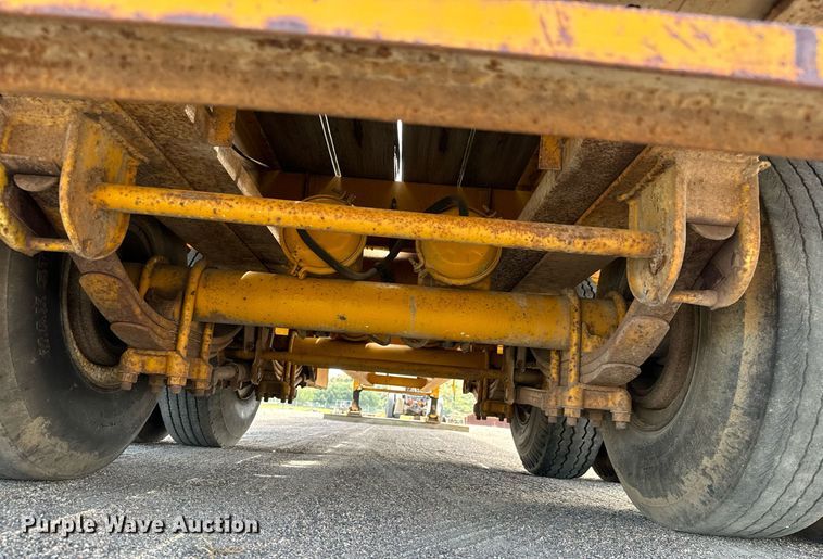 image for item EG9849 1981 General Float drop deck equipment trailer