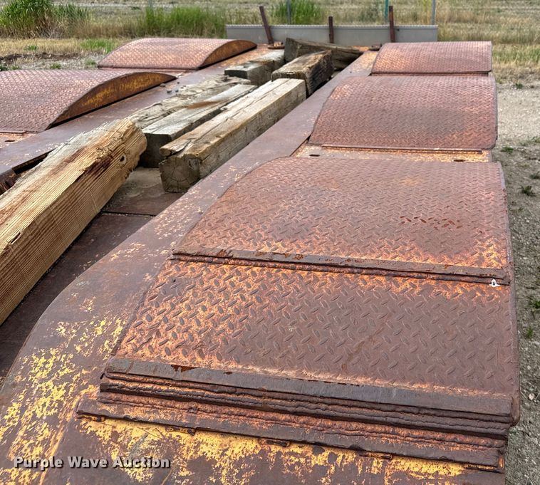 image for item EG9850 1996 Load King 503 PHD lowboy equipment trailer