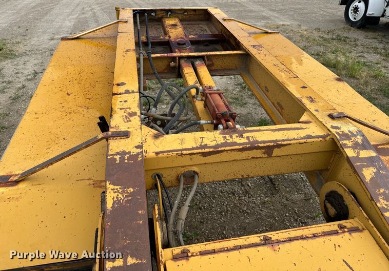 image for item EG9850 1996 Load King 503 PHD lowboy equipment trailer