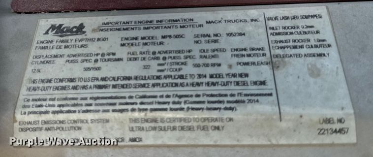 image for item EG9851 2015 Mack CHU613 semi truck