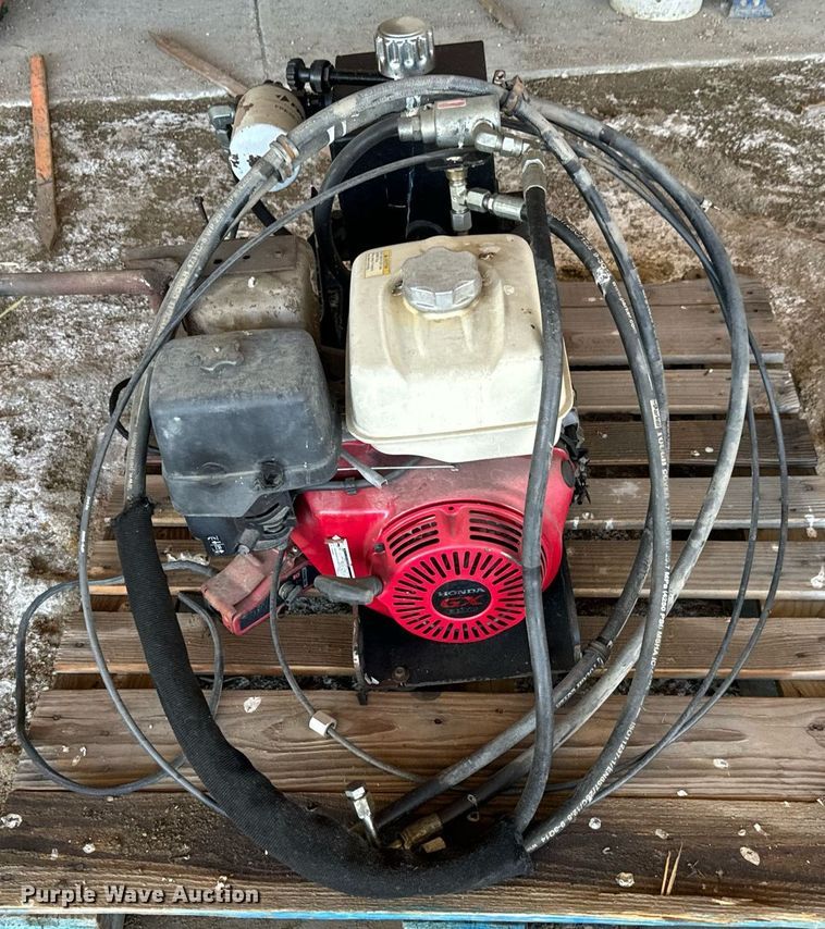 image for item EG9853 2015 Load King RM57 lowboy equipment trailer