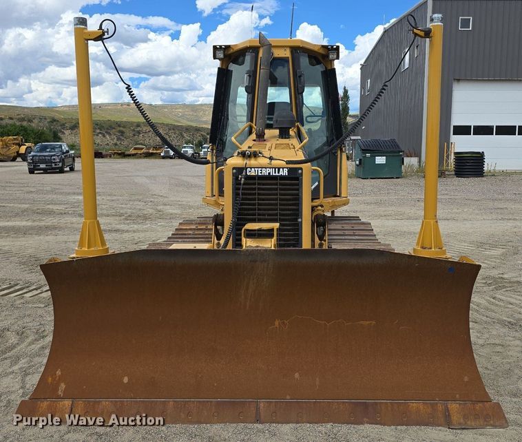 image for item EG9854 2006 Caterpillar D5G XL dozer