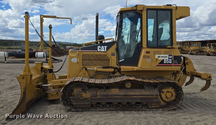 image for item EG9854 2006 Caterpillar D5G XL dozer