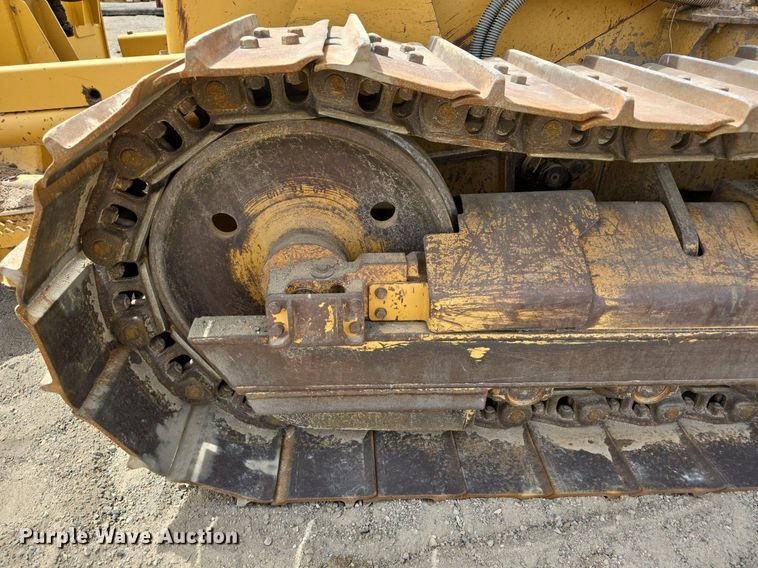 image for item EG9854 2006 Caterpillar D5G XL dozer