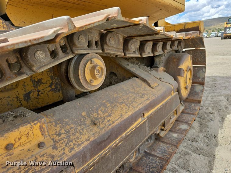 image for item EG9854 2006 Caterpillar D5G XL dozer