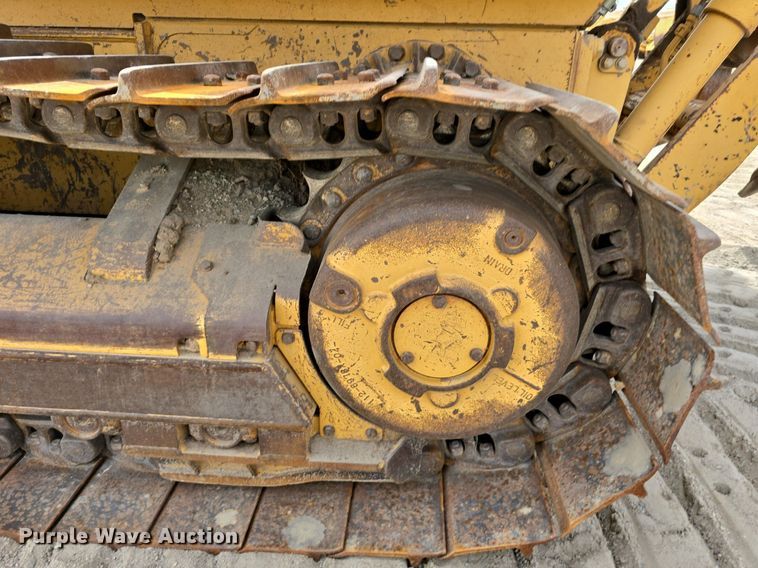 image for item EG9854 2006 Caterpillar D5G XL dozer