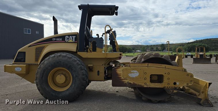 image for item EG9855 2005 Caterpillar CP-563E single drum vibratory roller