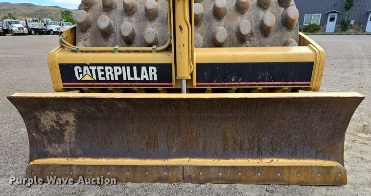 image for item EG9855 2005 Caterpillar CP-563E single drum vibratory roller