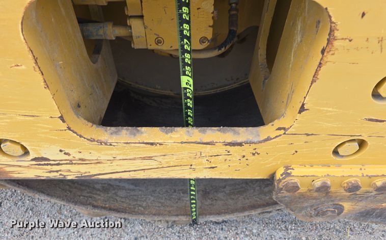 image for item EG9855 2005 Caterpillar CP-563E single drum vibratory roller