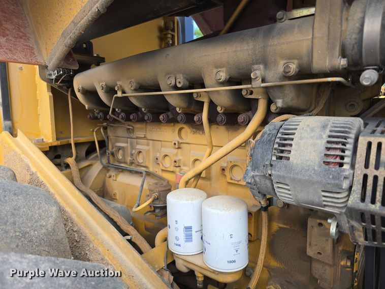 image for item EG9855 2005 Caterpillar CP-563E single drum vibratory roller