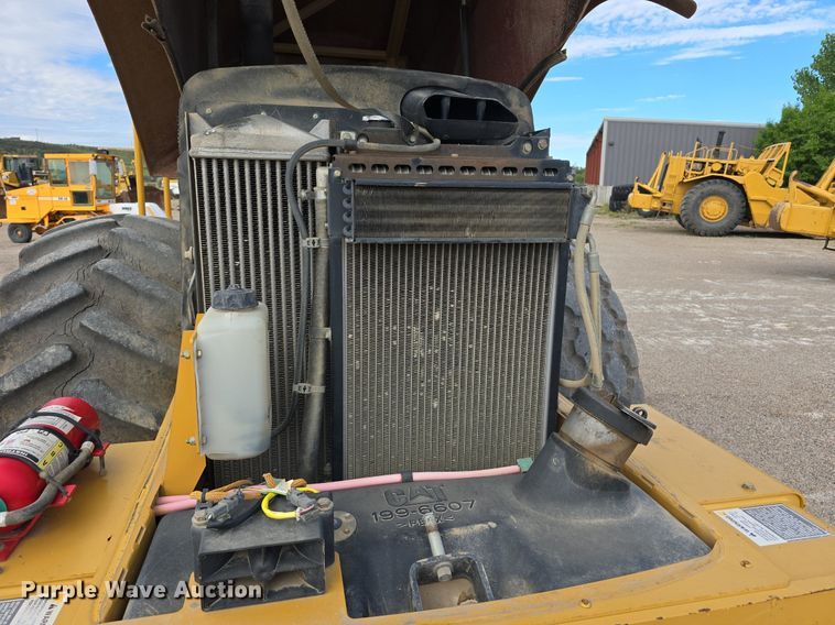 image for item EG9855 2005 Caterpillar CP-563E single drum vibratory roller