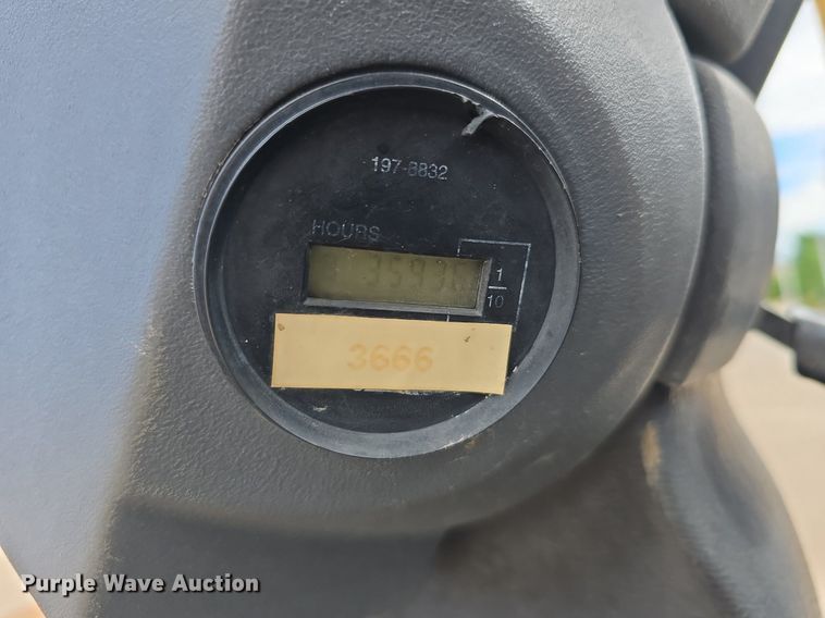 image for item EG9857 2007 Caterpillar CS-563E single drum vibratory roller