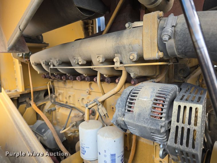 image for item EG9857 2007 Caterpillar CS-563E single drum vibratory roller