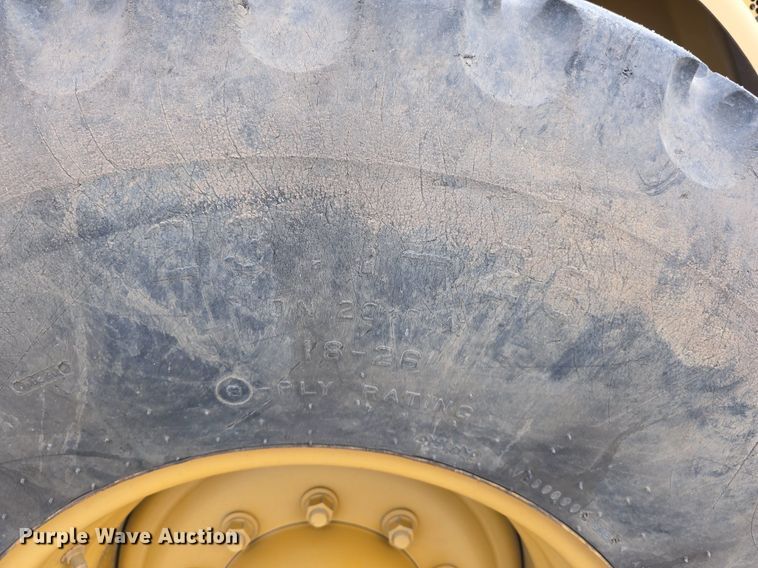 image for item EG9857 2007 Caterpillar CS-563E single drum vibratory roller