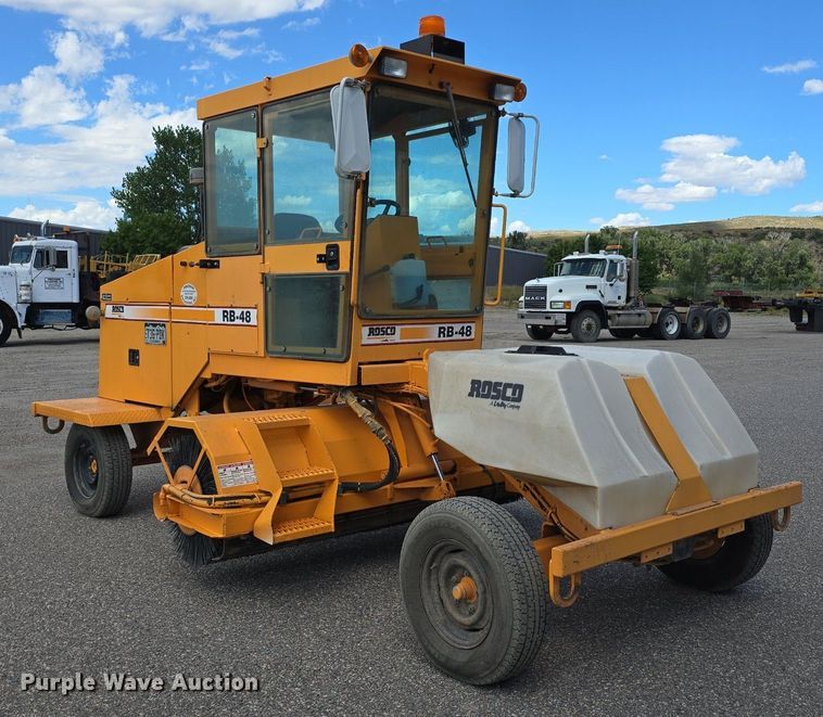 image for item EG9858 2008 Rosco RB-48 broom