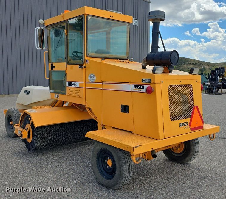 image for item EG9858 2008 Rosco RB-48 broom