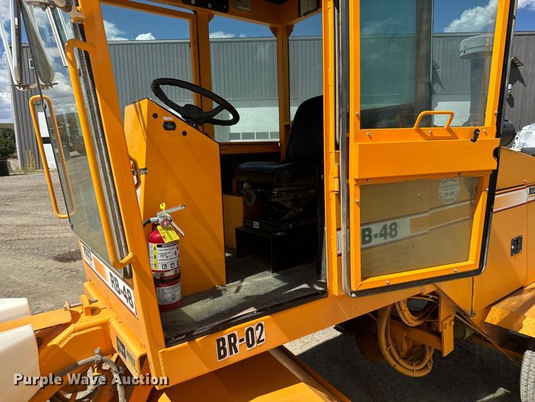 image for item EG9858 2008 Rosco RB-48 broom