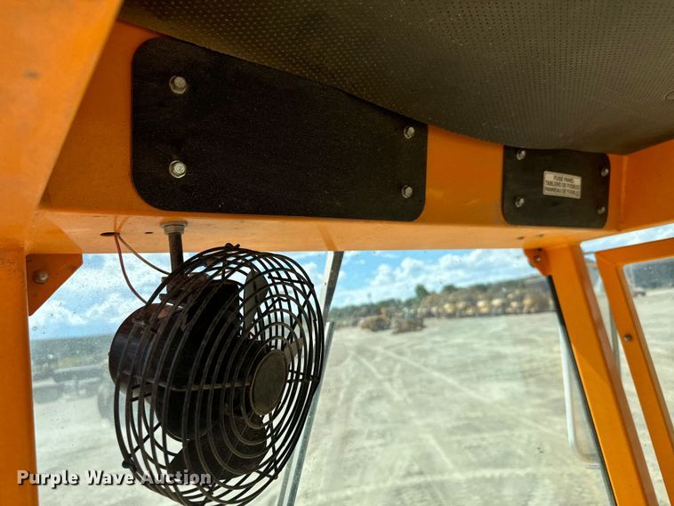 image for item EG9858 2008 Rosco RB-48 broom