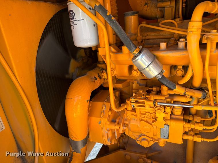 image for item EG9858 2008 Rosco RB-48 broom