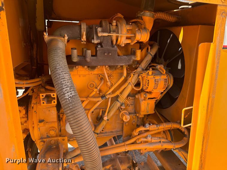 image for item EG9858 2008 Rosco RB-48 broom