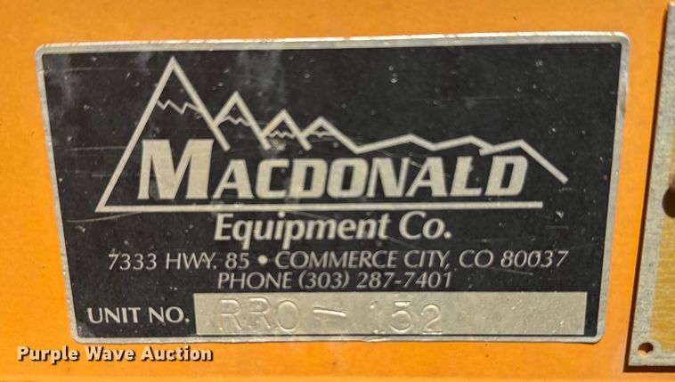 image for item EG9858 2008 Rosco RB-48 broom