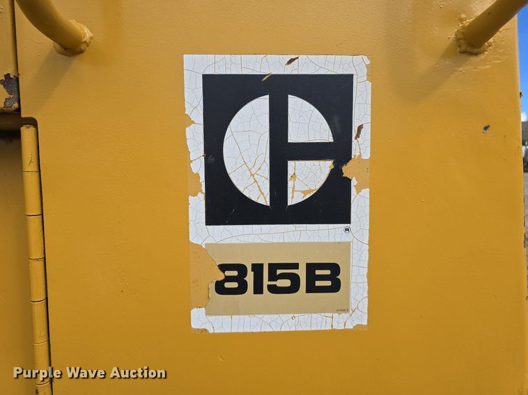 image for item EG9860 1982 Caterpillar 816B soil compactor