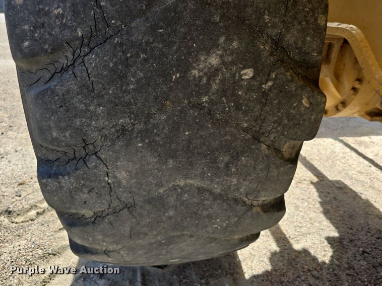 image for item EG9861 2003 Caterpillar 950G Series II wheel loader